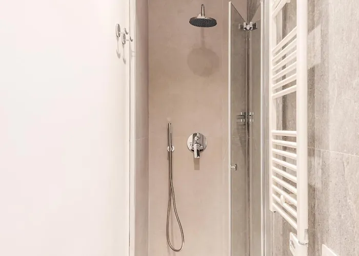 The Rent - Colored Three-room In The Barberini Area *